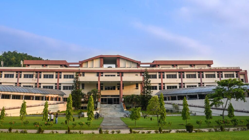 IIT Guwahati team develops energy-efficient bricks