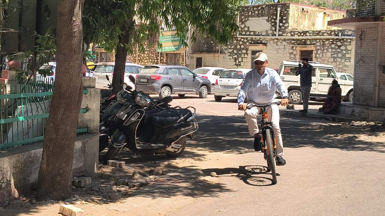 साइकिल क्रांति, सिरोही बना प्रेरणा केंद्र, प्रशासन ने दिया ऊर्जा संरक्षण का  संदेश