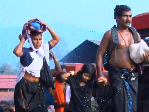 सबरीमाला केस: सुप्रीम कोर्ट में 7 दिन की सुनवाई, पूछा गया- जिसे भगवान ने बनाया, उसके छूने से देवता कैसे हो सकते हैं अपवित्र