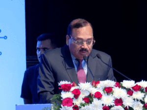 CJI बोले- AI से डरने की जरूरत नहीं, संतुलन जरूरी:टेक्नोलॉजी सिर्फ मददगार हो सकती है, जज की जगह नहीं ले सकती