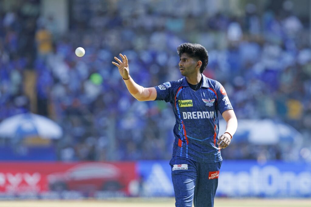 Will LSG unleash 'match-ready' Mayank against RCB?