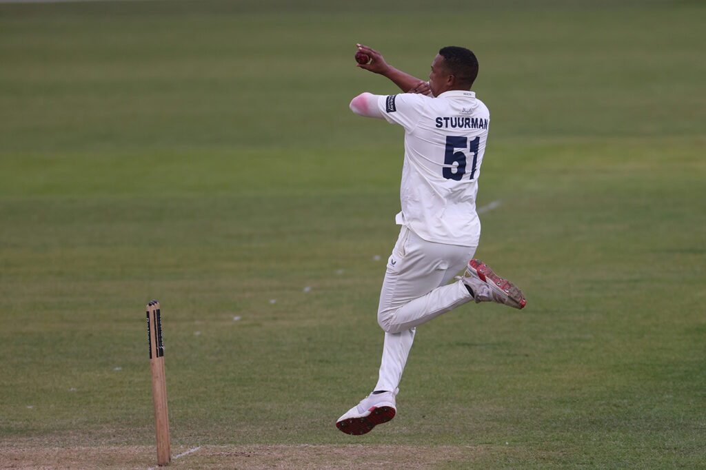 Glenton Stuurman's Kent spell cut short by injury